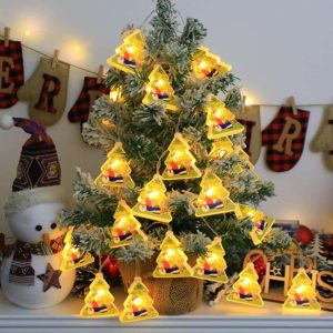 LED Lyskæde med juletræer (2 meter lang med 10 lys)