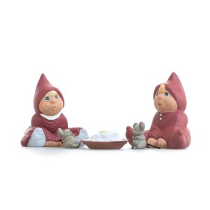 Bette Knud & Bette Inger med grød og 2 mus Klarborg Nisser