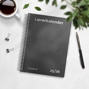 Mayland Studie Lærerkalender A5 matsort karton 2025/2026